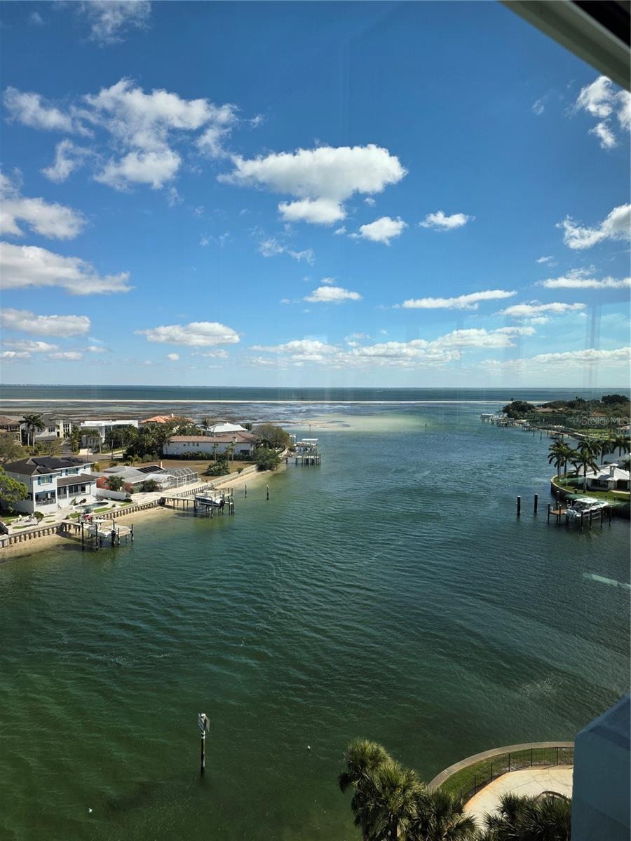 1365 SNELL ISLE BLVD NE #9A, ST PETERSBURG, FL, 33704