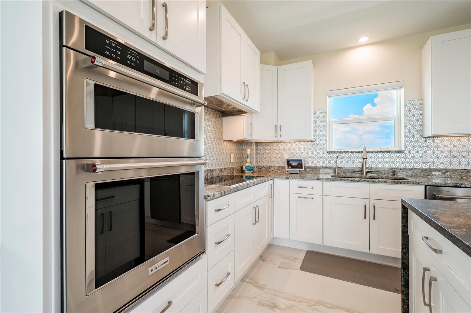 1365 SNELL ISLE BLVD NE #9A, ST PETERSBURG, FL, 33704