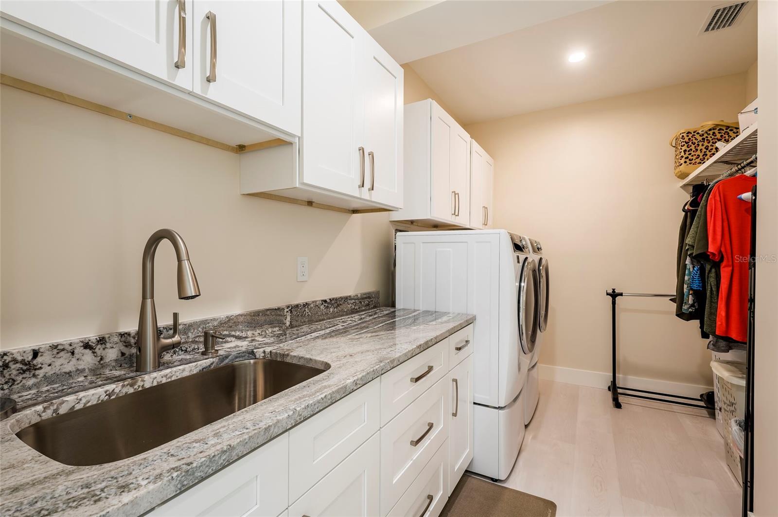 1365 SNELL ISLE BLVD NE #9A, ST PETERSBURG, FL, 33704