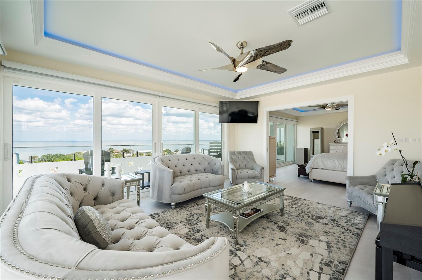 1365 SNELL ISLE BLVD NE #9A, ST PETERSBURG, FL, 33704