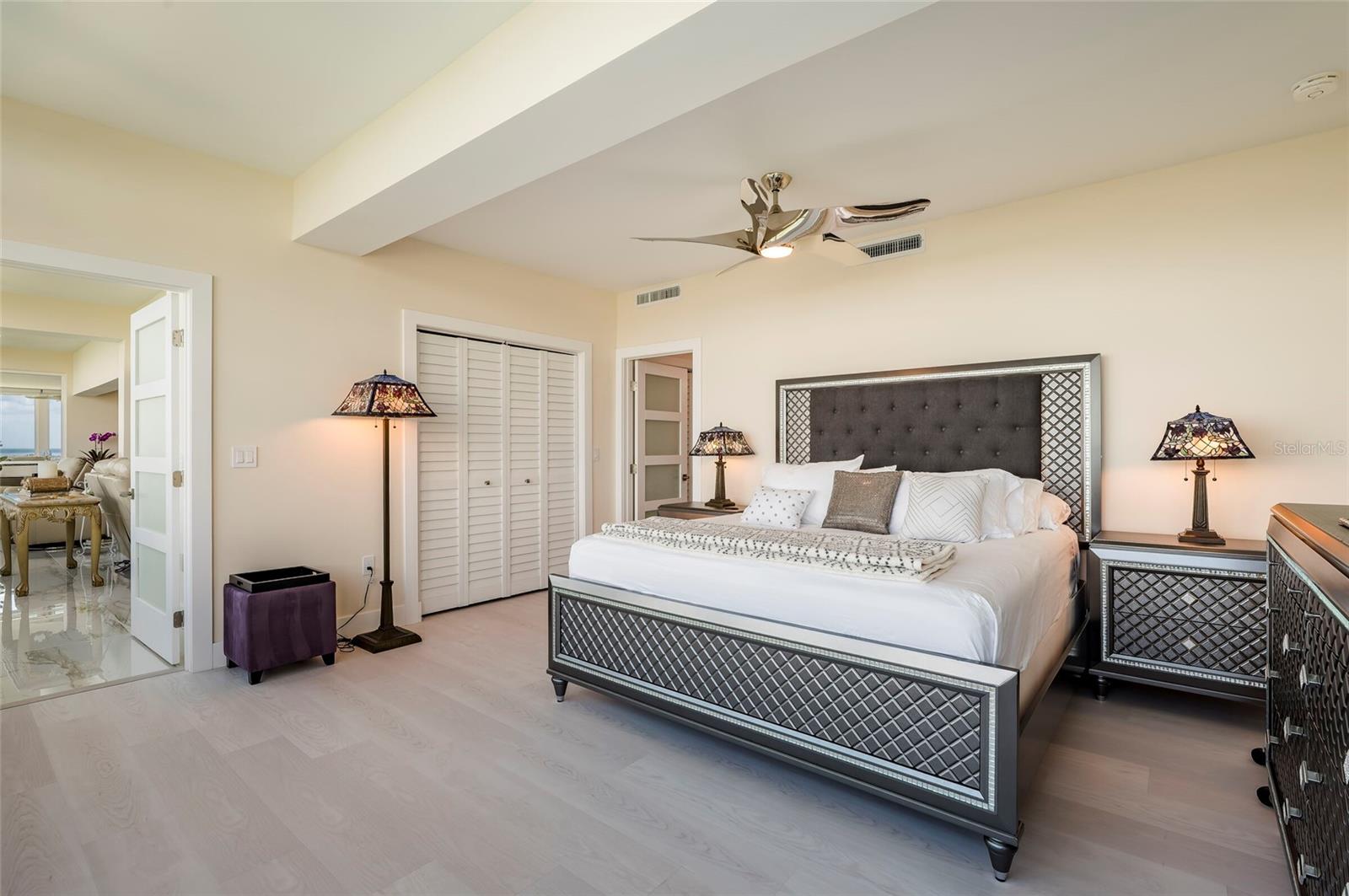1365 SNELL ISLE BLVD NE #9A, ST PETERSBURG, FL, 33704