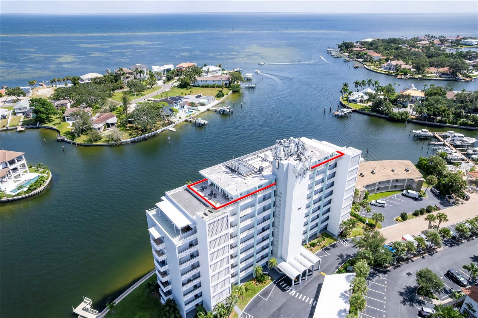 1365 SNELL ISLE BLVD NE #9A, ST PETERSBURG, FL, 33704
