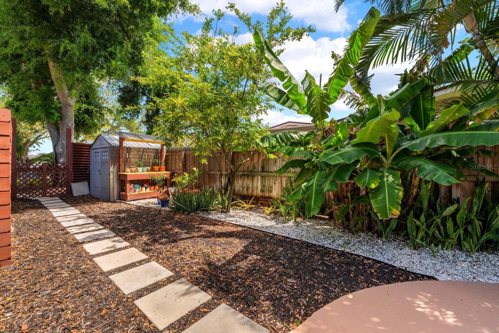 1100 36TH AVE NE, ST PETERSBURG, FL, 33704