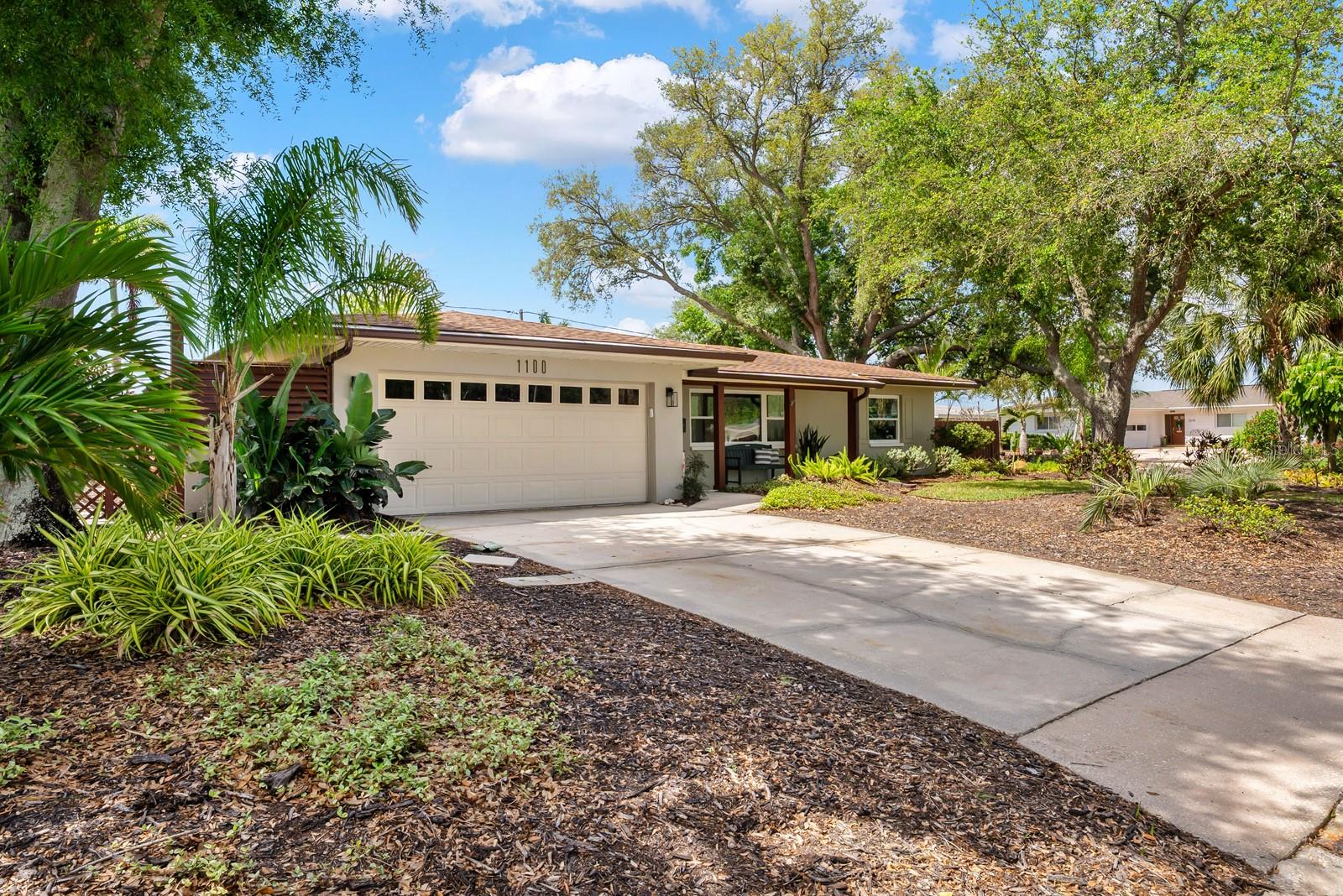 1100 36TH AVE NE, ST PETERSBURG, FL, 33704