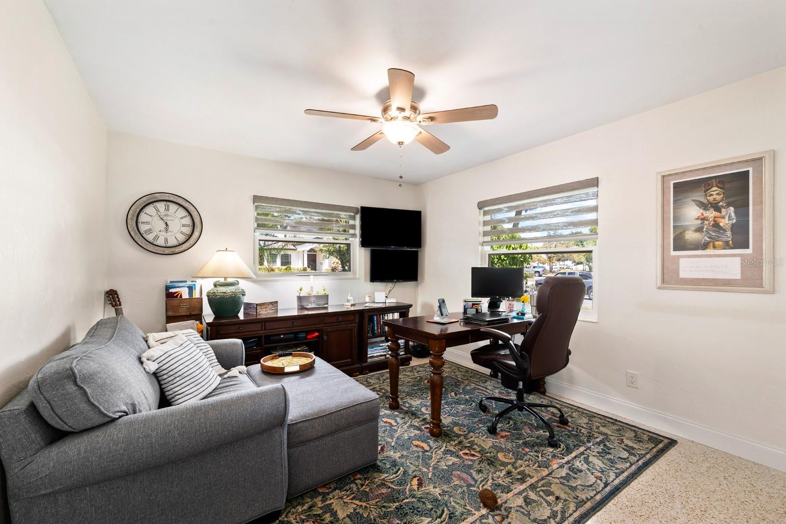 1100 36TH AVE NE, ST PETERSBURG, FL, 33704