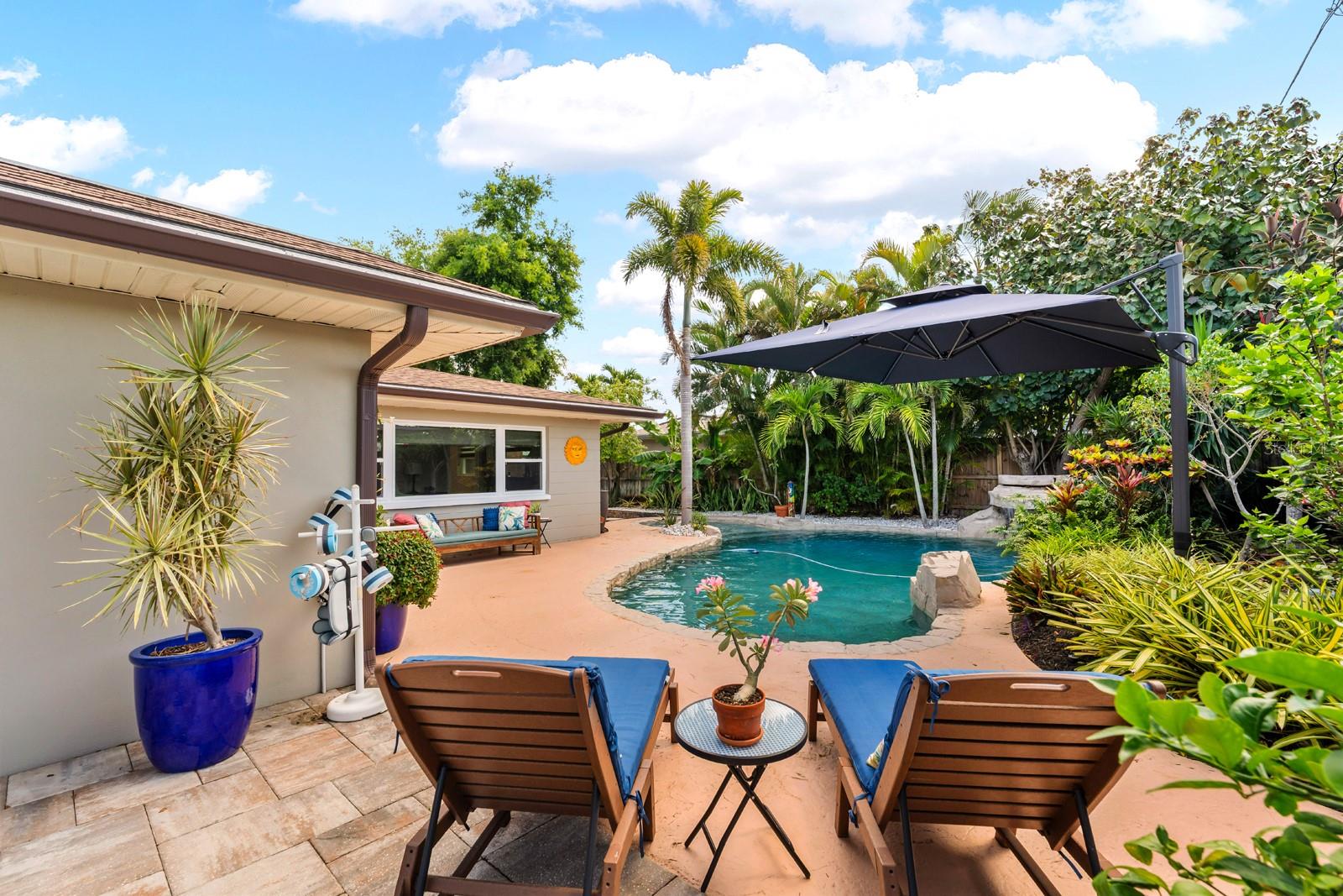 1100 36TH AVE NE, ST PETERSBURG, FL, 33704