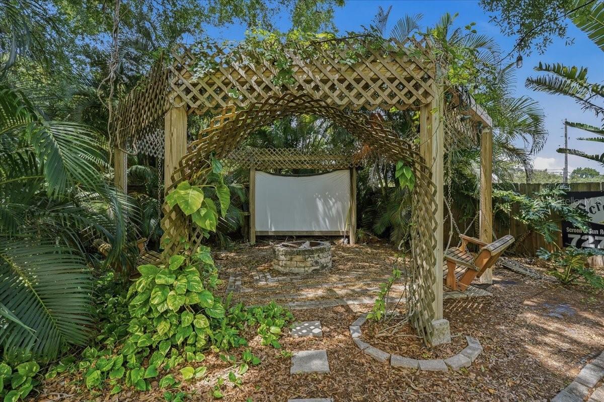 1314 OLEANDER DR, TARPON SPRINGS, FL, 34689