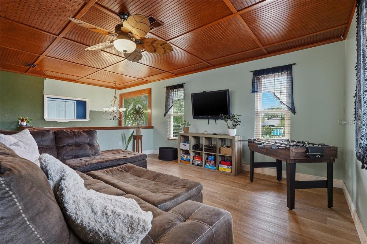 1314 OLEANDER DR, TARPON SPRINGS, FL, 34689