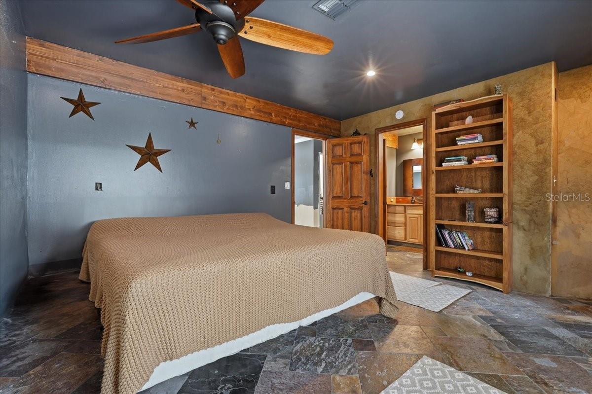 1314 OLEANDER DR, TARPON SPRINGS, FL, 34689