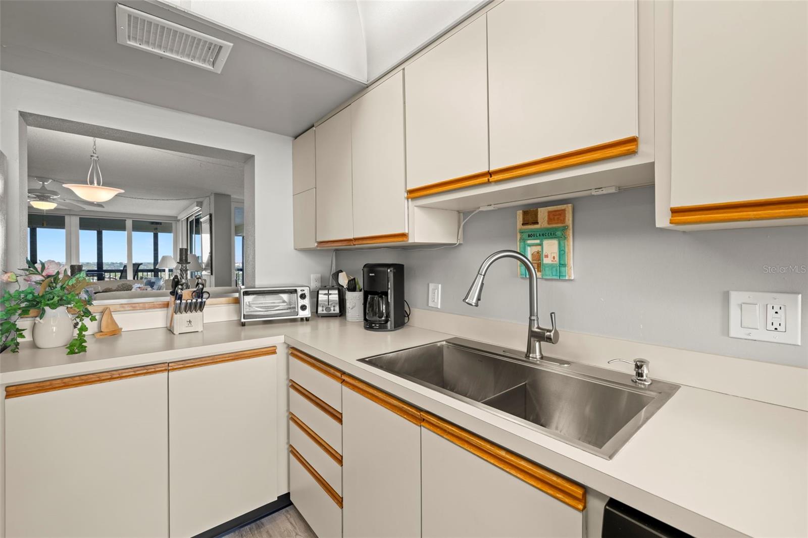 9415 BLIND PASS RD #1006, ST PETE BEACH, FL, 33706