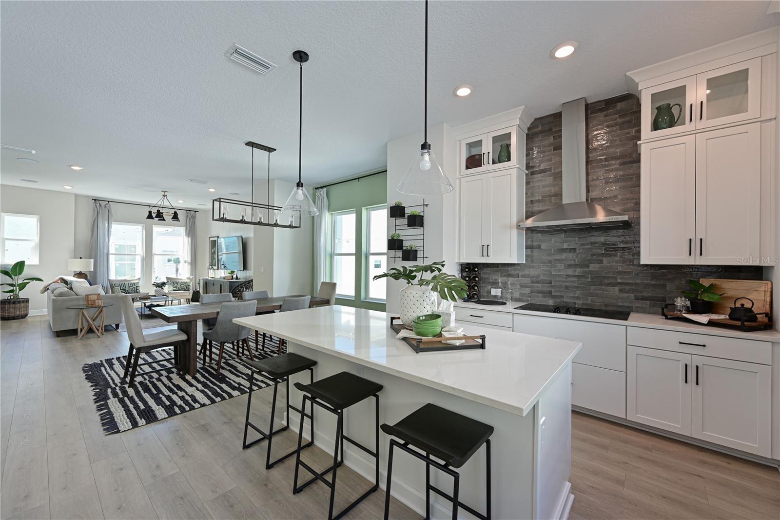 2451 MANGUM CT, SARASOTA, FL, 34237