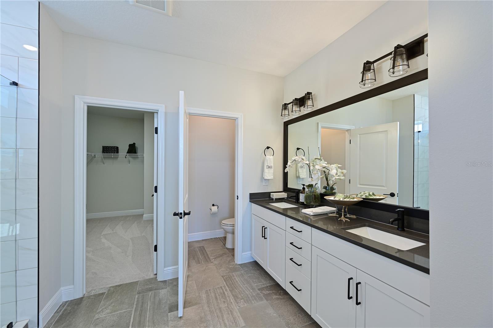 2451 MANGUM CT, SARASOTA, FL, 34237