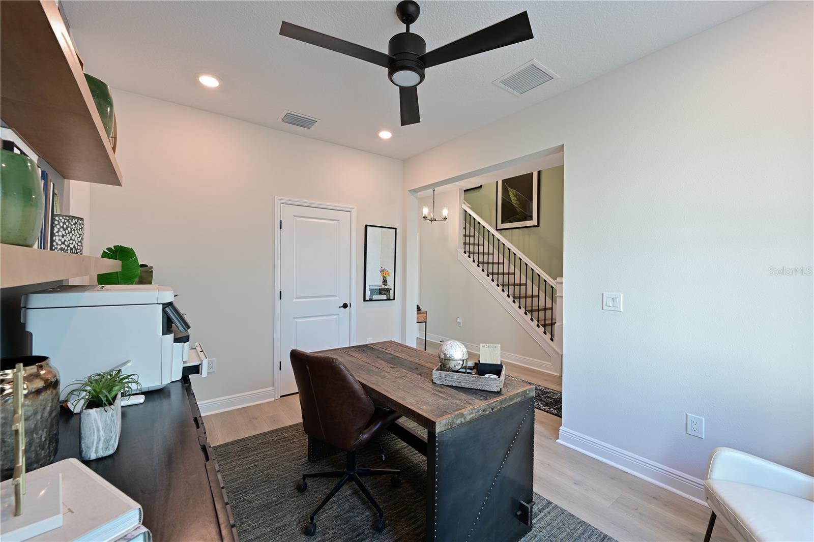 2451 MANGUM CT, SARASOTA, FL, 34237