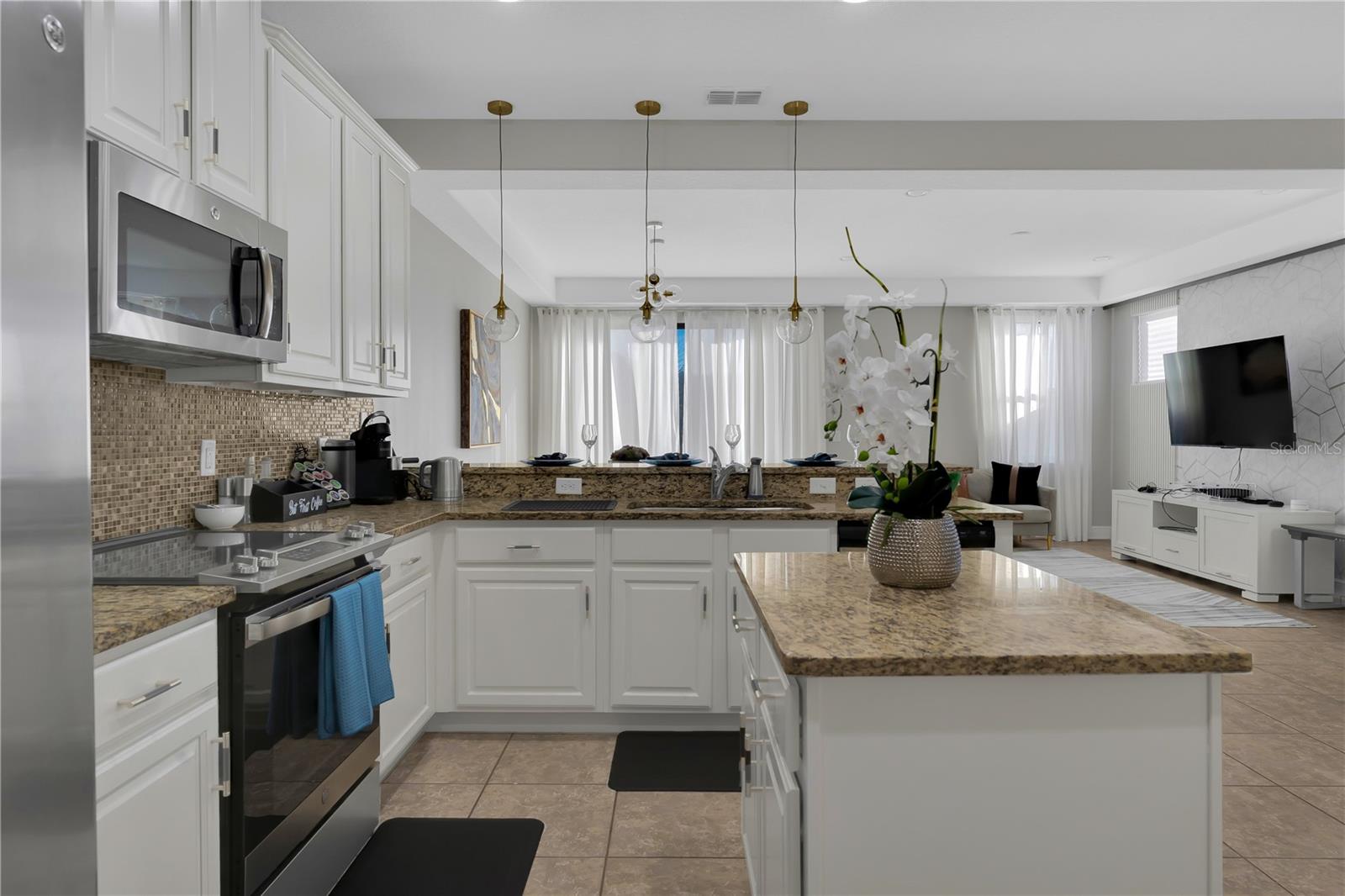 8124 ROSEVILLE RD, DAVENPORT, FL, 33896