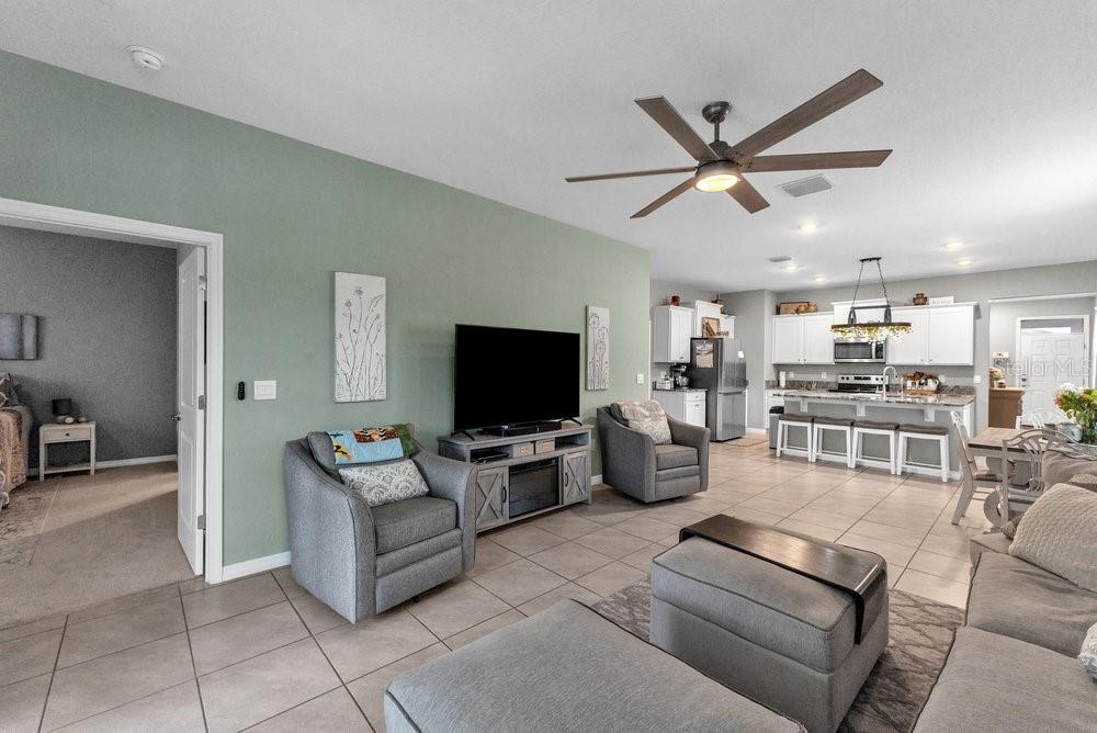 8045 PENROSE PL, WILDWOOD, FL, 34785