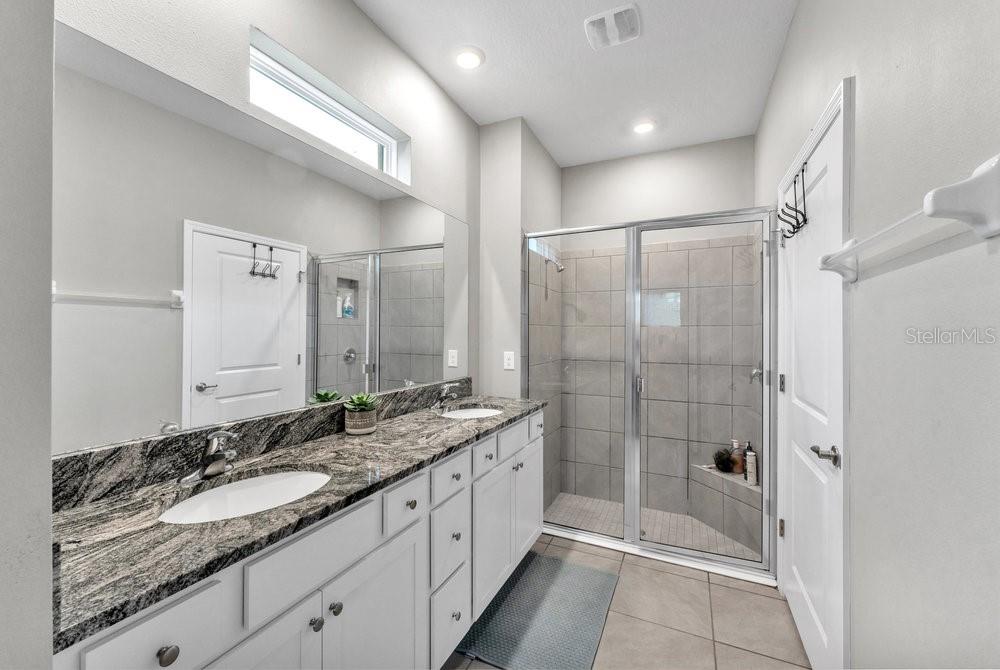 8045 PENROSE PL, WILDWOOD, FL, 34785