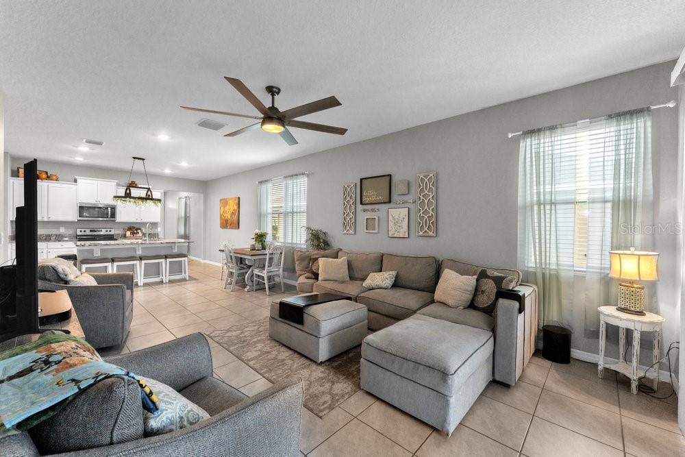 8045 PENROSE PL, WILDWOOD, FL, 34785