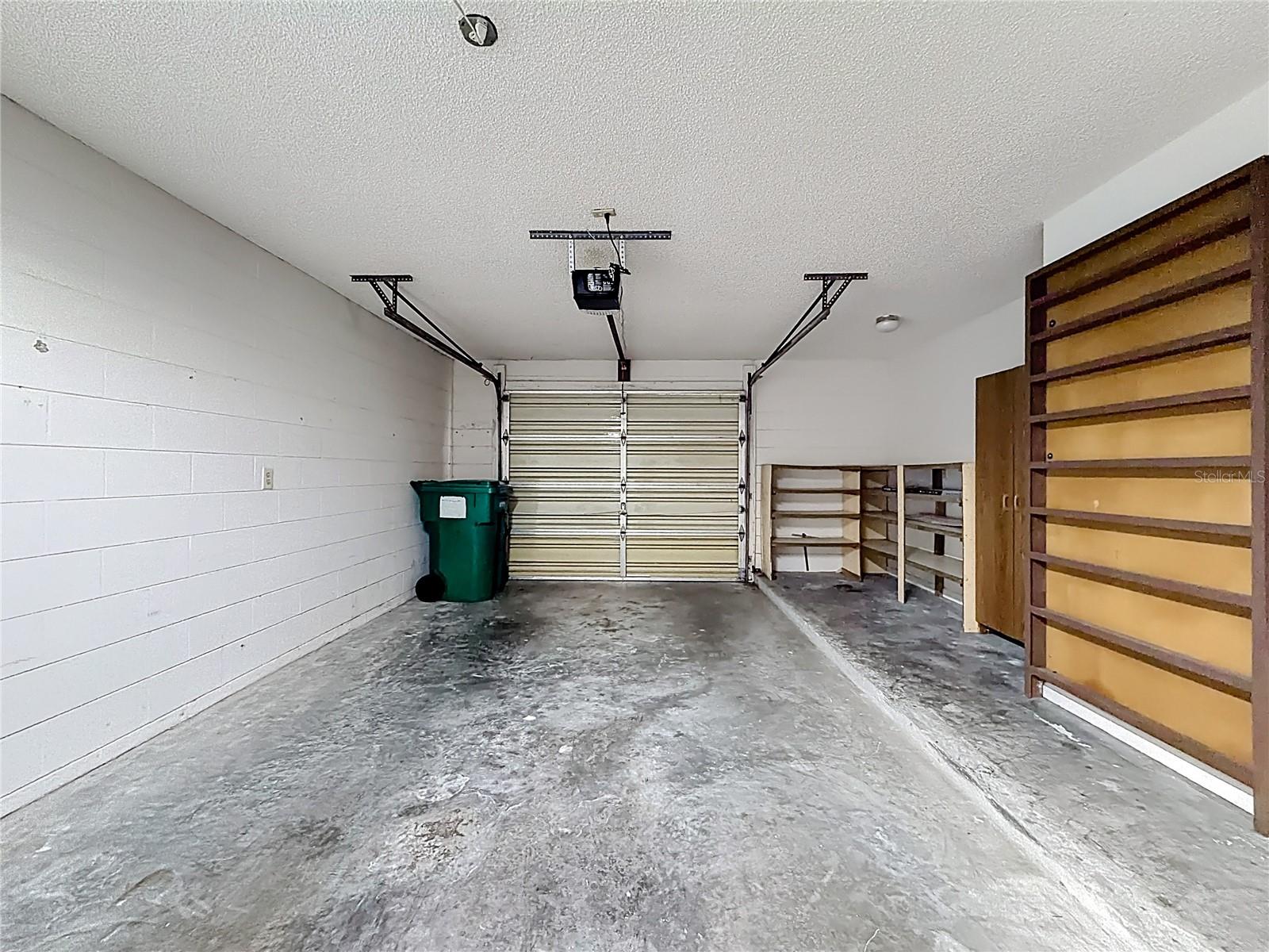 615 THIRD AVE, LADY LAKE, FL, 32159