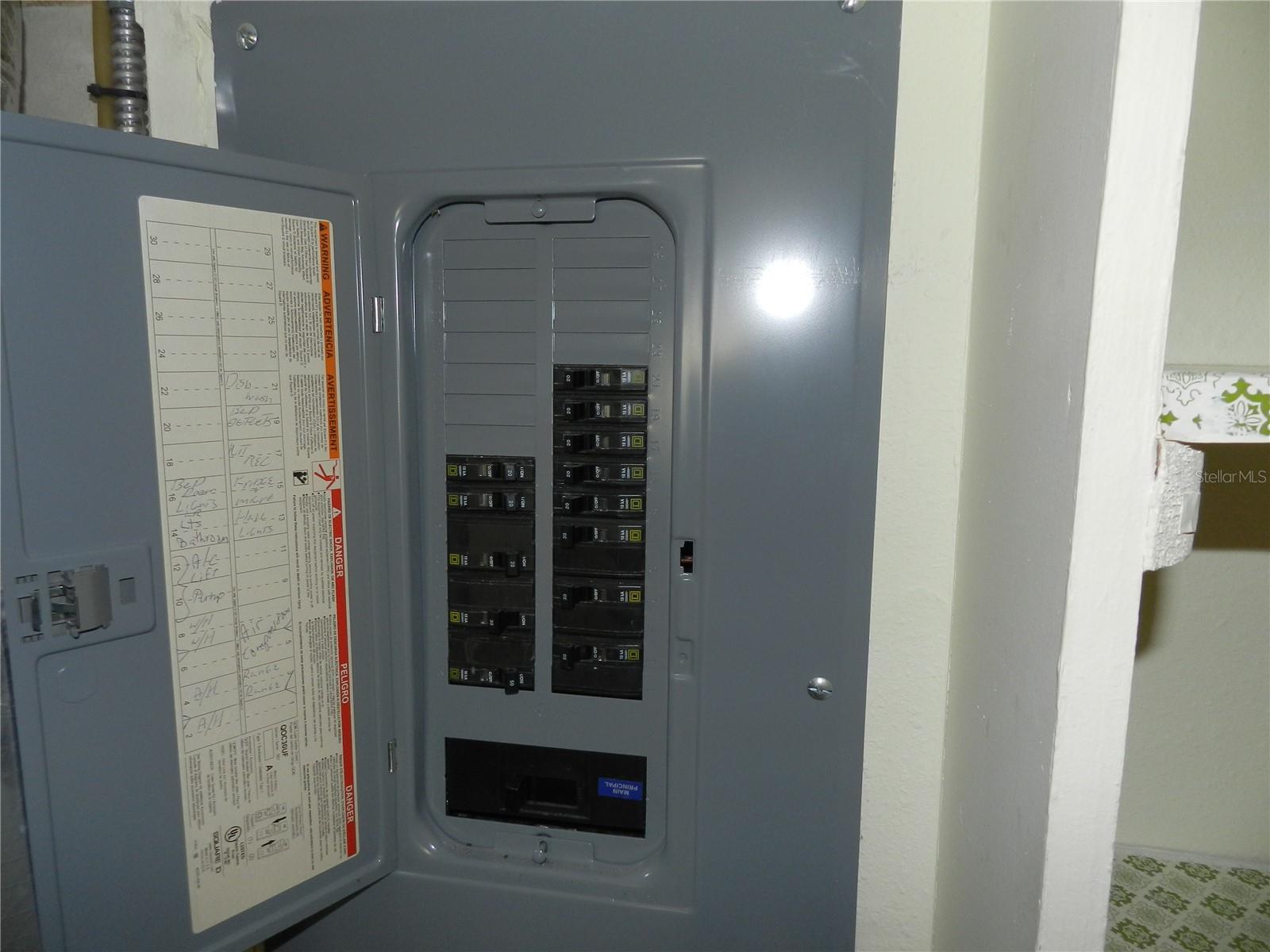 HARBOUR CLUB CONDO 1, BELLEAIR BLUFFS, FL, 33770