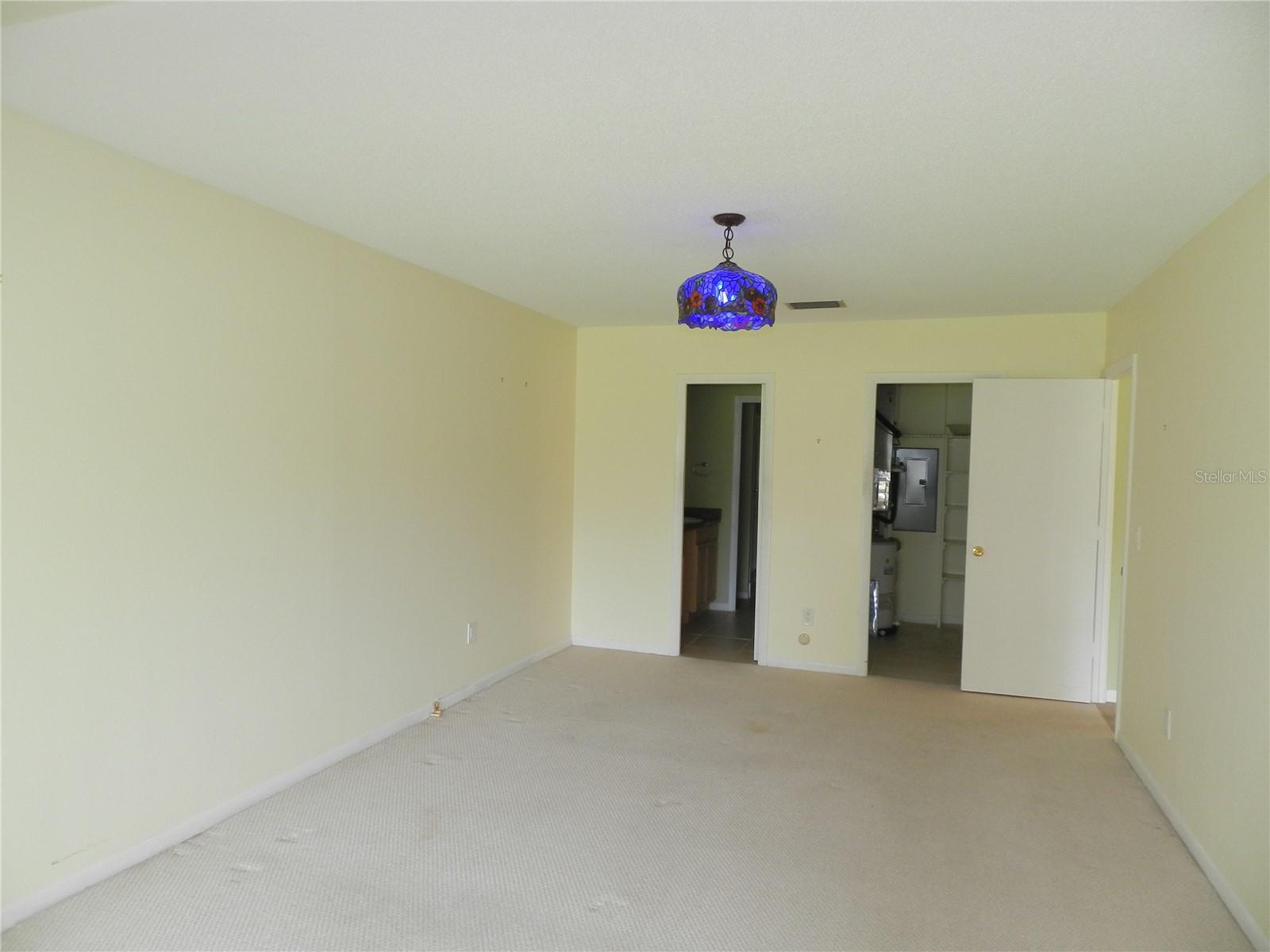 HARBOUR CLUB CONDO 1, BELLEAIR BLUFFS, FL, 33770