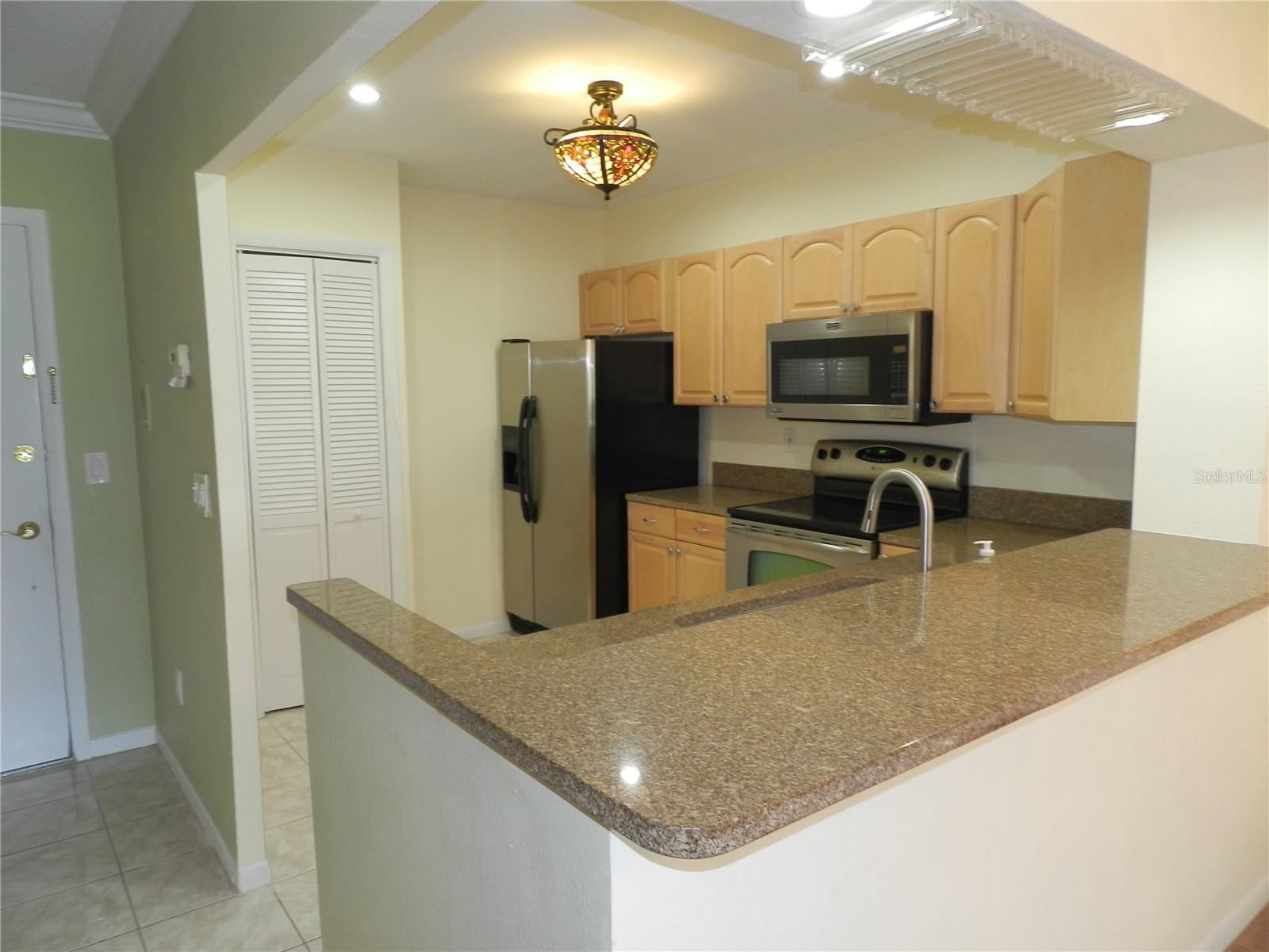 HARBOUR CLUB CONDO 1, BELLEAIR BLUFFS, FL, 33770
