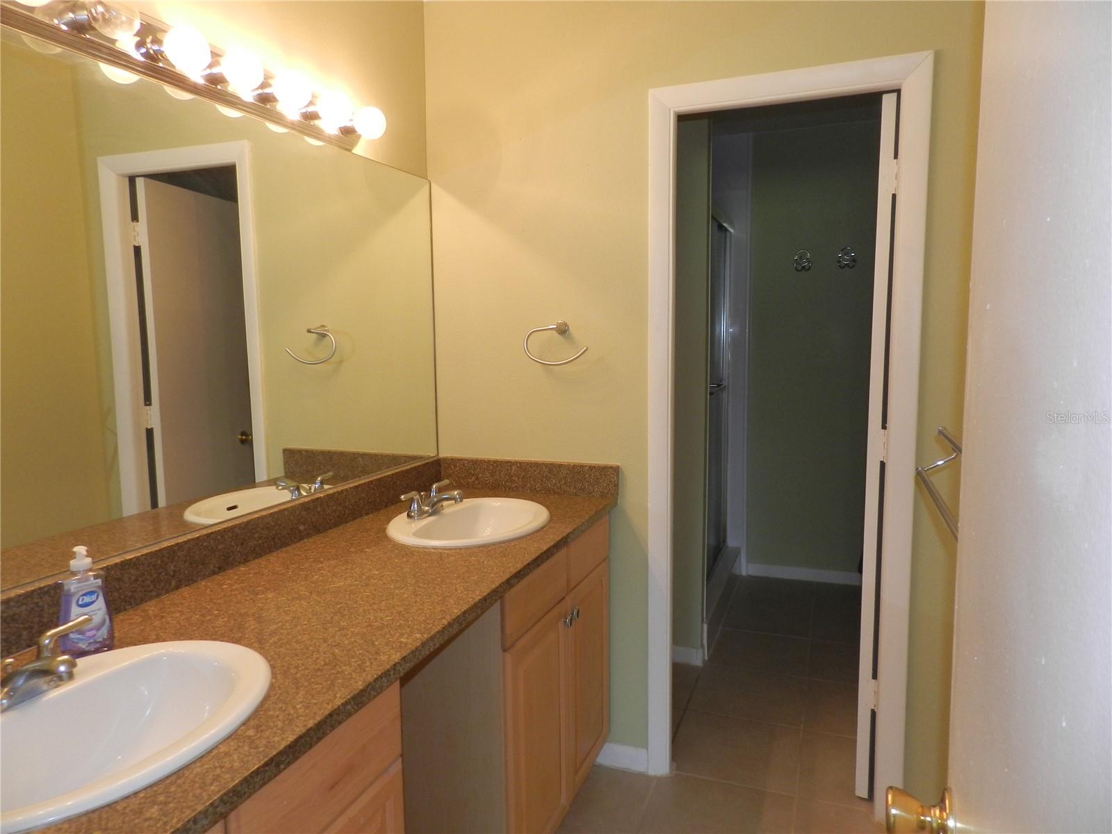 HARBOUR CLUB CONDO 1, BELLEAIR BLUFFS, FL, 33770