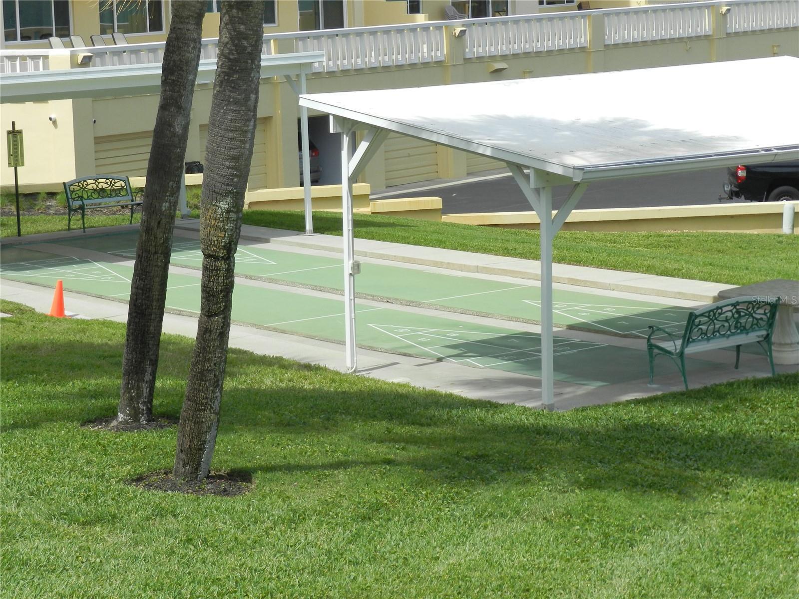 HARBOUR CLUB CONDO 1, BELLEAIR BLUFFS, FL, 33770