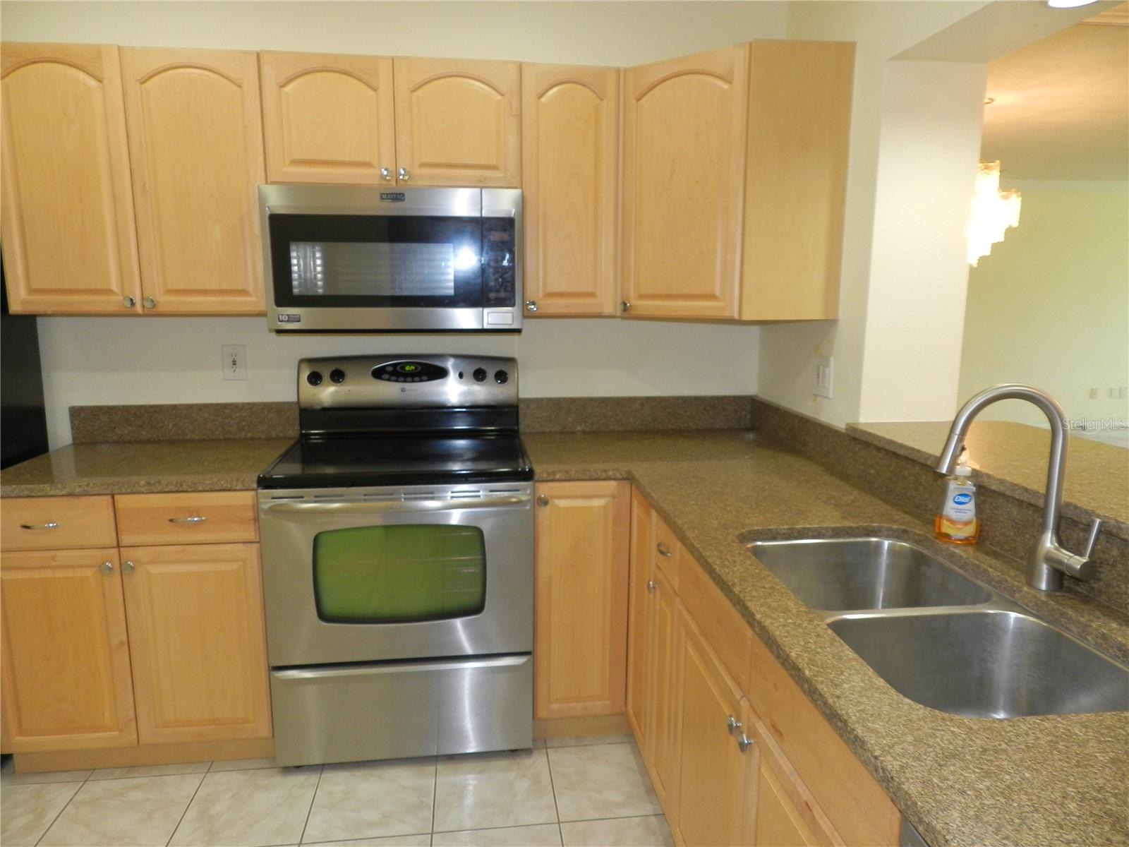 HARBOUR CLUB CONDO 1, BELLEAIR BLUFFS, FL, 33770