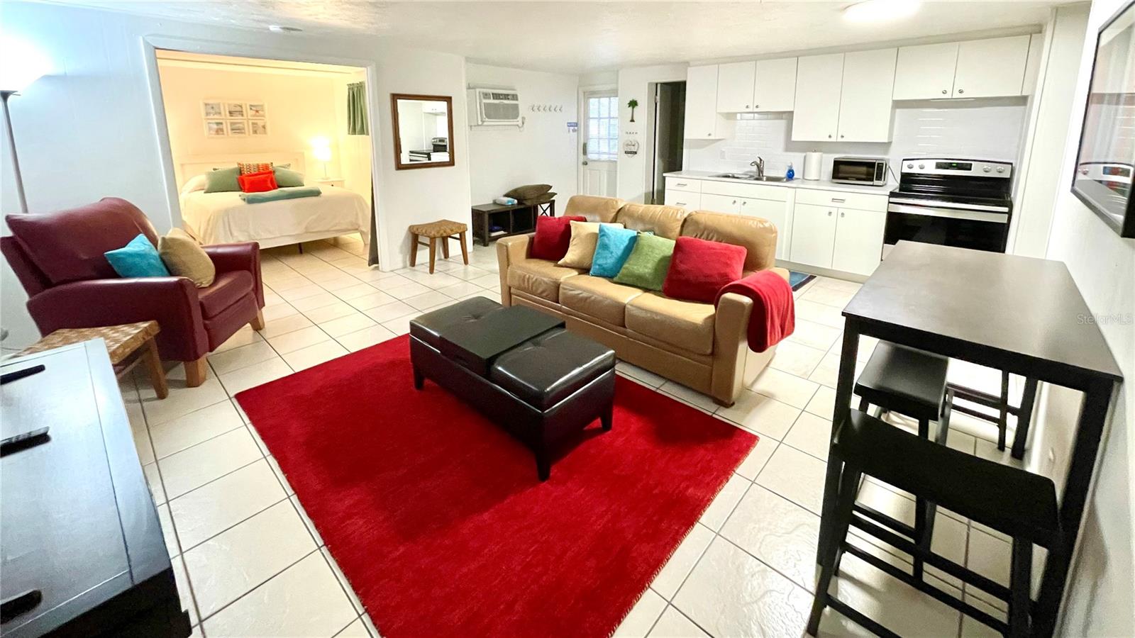 828 S TUTTLE AVE #B, SARASOTA, FL, 34237