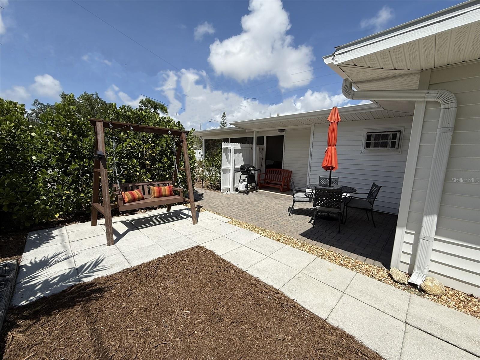 828 S TUTTLE AVE #B, SARASOTA, FL, 34237
