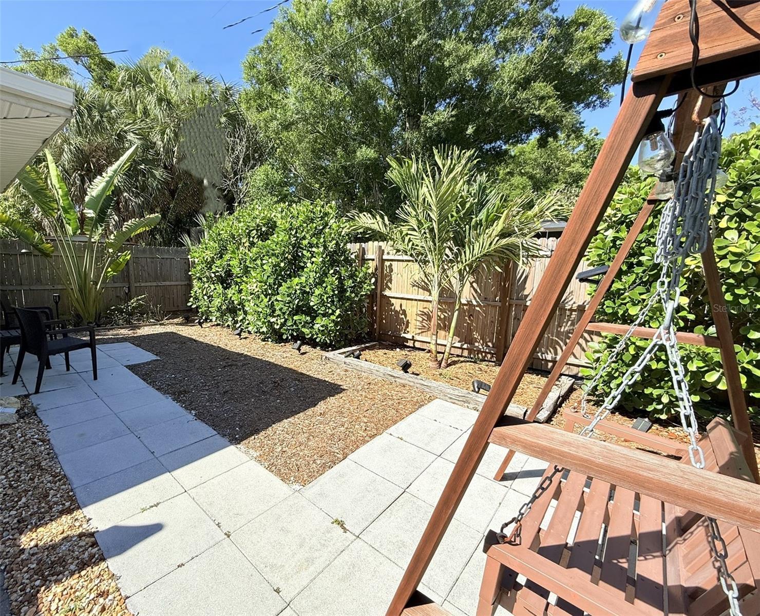 828 S TUTTLE AVE #B, SARASOTA, FL, 34237
