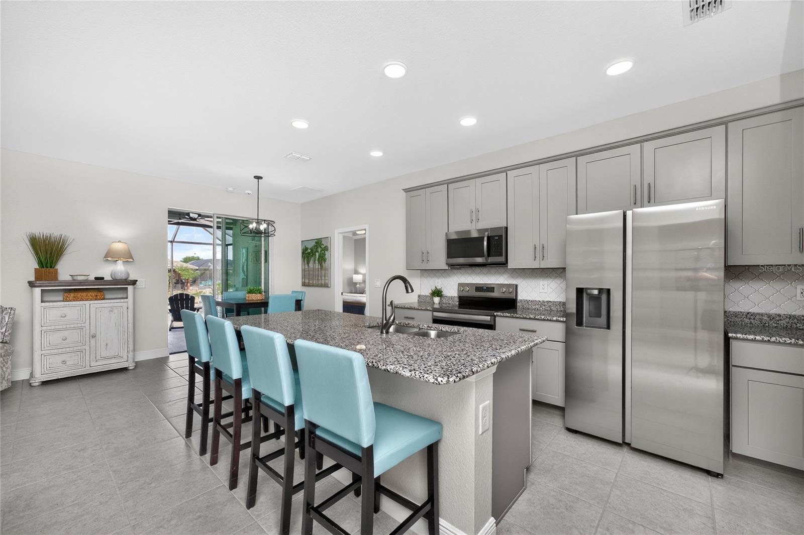 27366 DEEP CREEK BLVD, PUNTA GORDA, FL, 33983