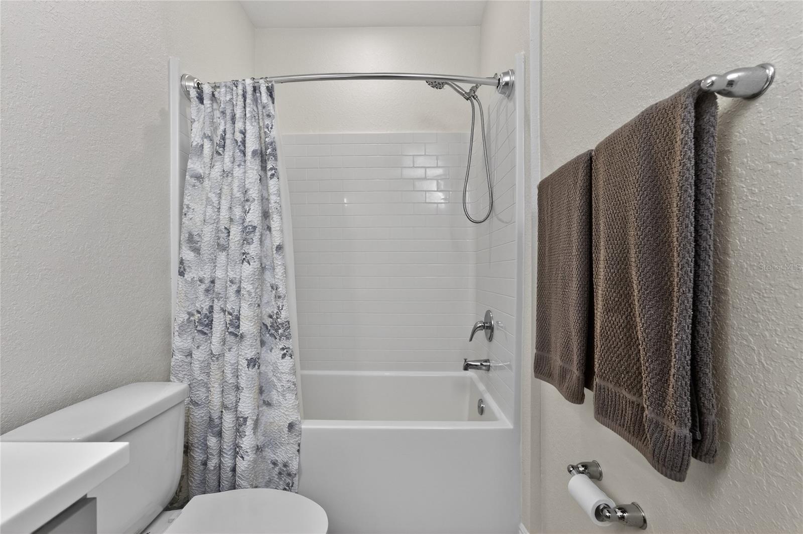 27366 DEEP CREEK BLVD, PUNTA GORDA, FL, 33983
