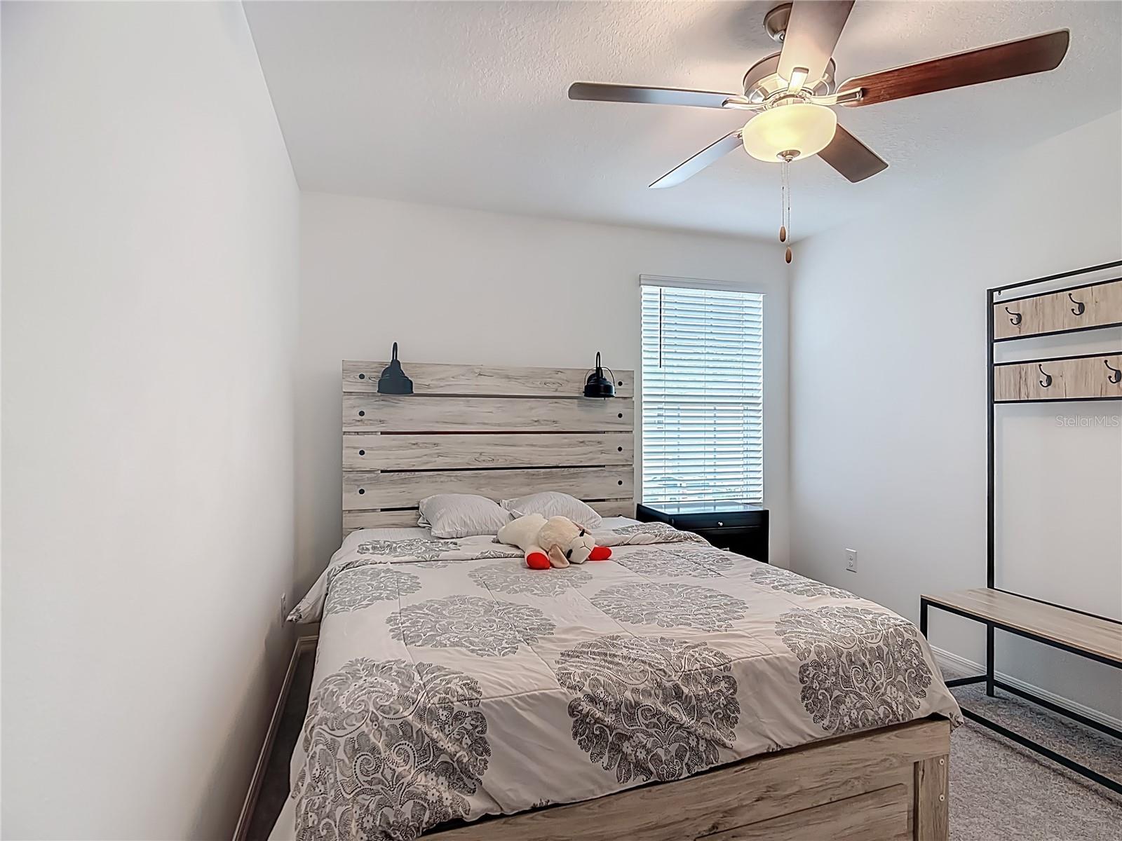 1699 RED LOOP, LAKELAND, FL, 33801