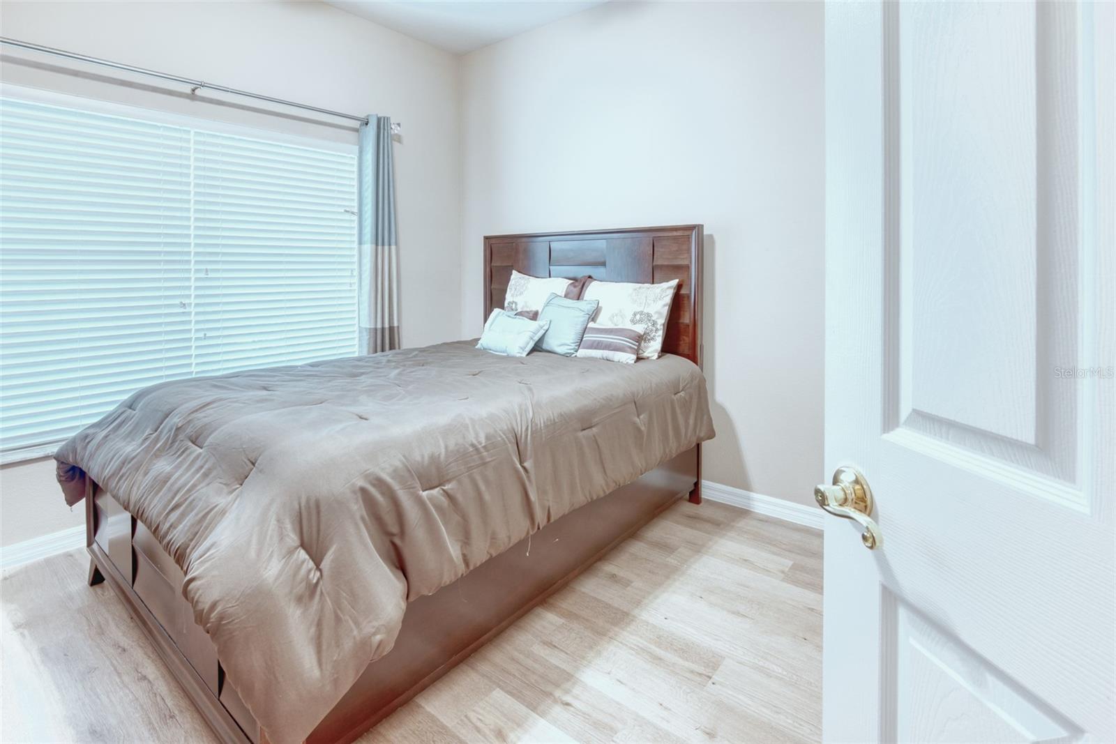 100 MERIDIAN AVE, POINCIANA, FL, 34759