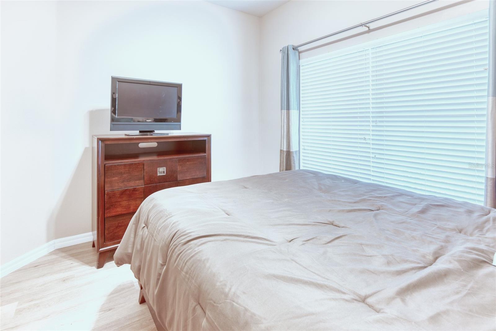 100 MERIDIAN AVE, POINCIANA, FL, 34759