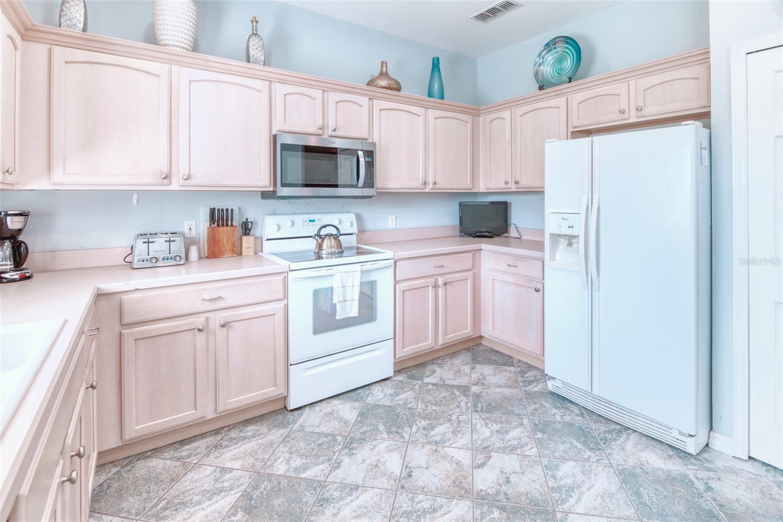 100 MERIDIAN AVE, POINCIANA, FL, 34759