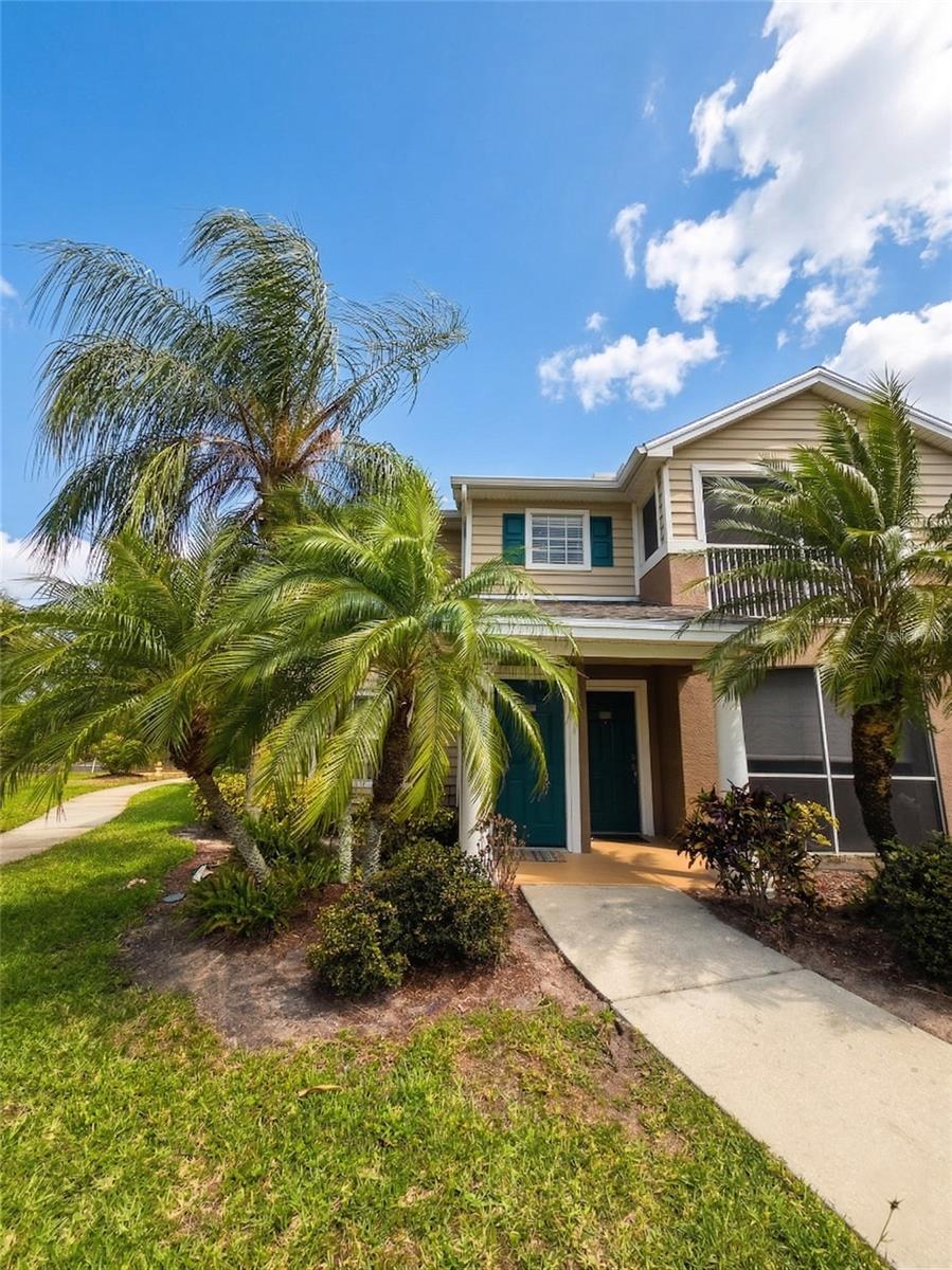 8905 MANOR LOOP #205, LAKEWOOD RANCH, FL, 34202