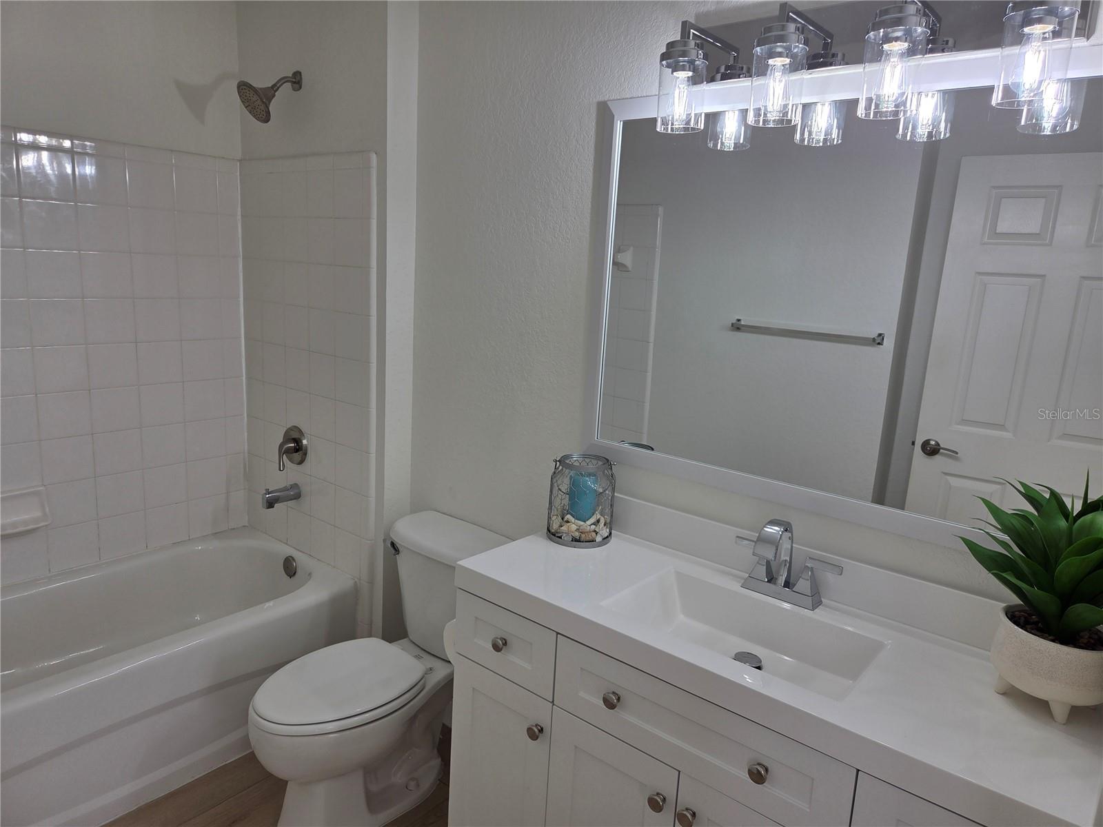 8905 MANOR LOOP #205, LAKEWOOD RANCH, FL, 34202