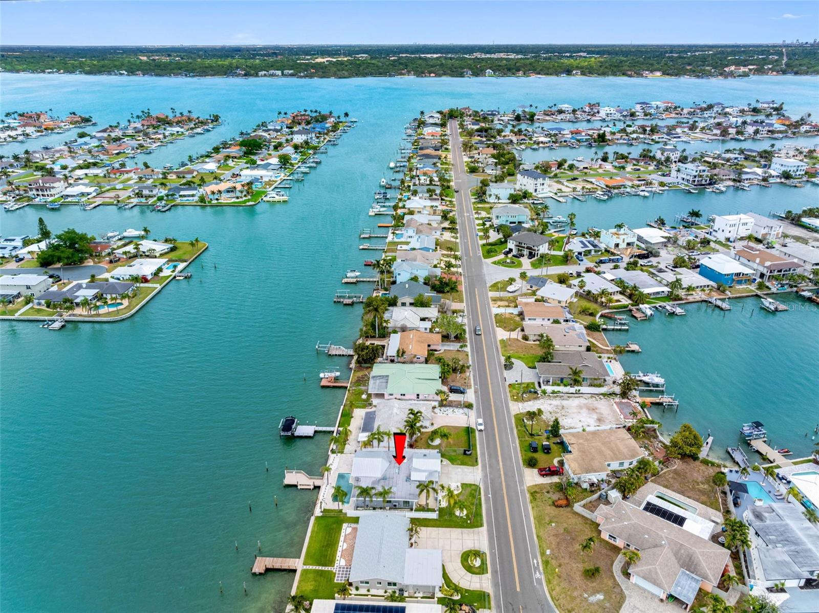 520 115TH AVE, TREASURE ISLAND, FL, 33706