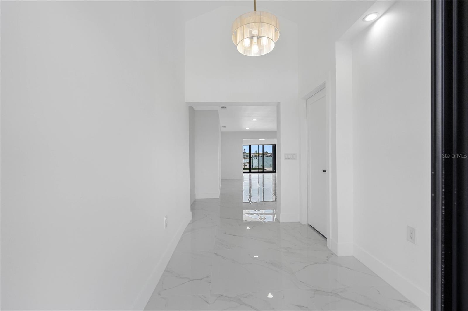 520 115TH AVE, TREASURE ISLAND, FL, 33706
