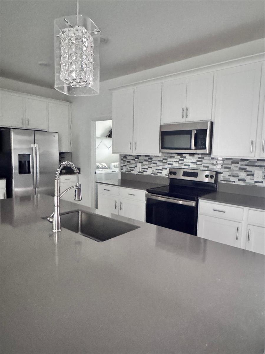 1563 CROSS PRAIRIE PKWY, KISSIMMEE, FL, 34744