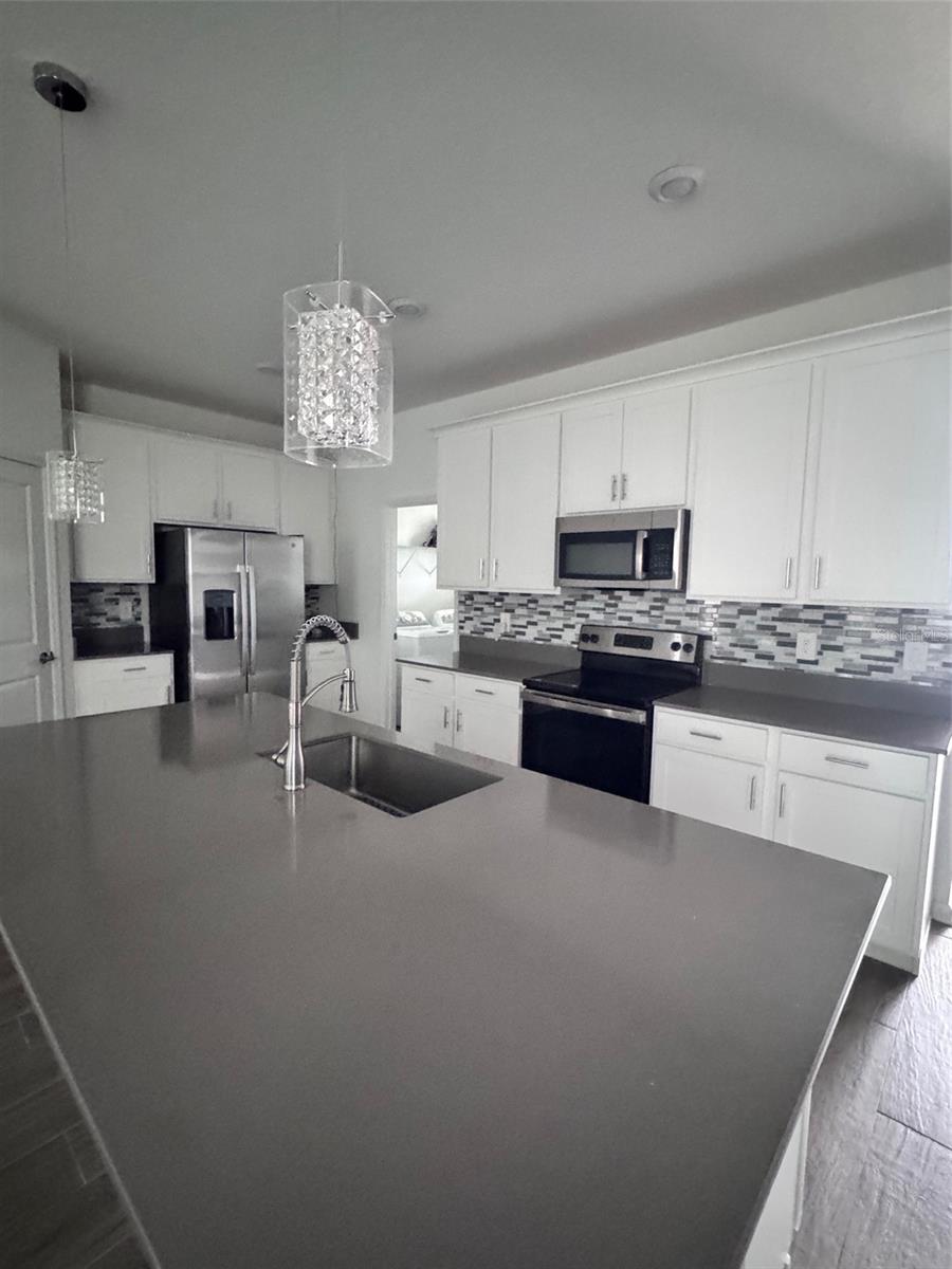 1563 CROSS PRAIRIE PKWY, KISSIMMEE, FL, 34744