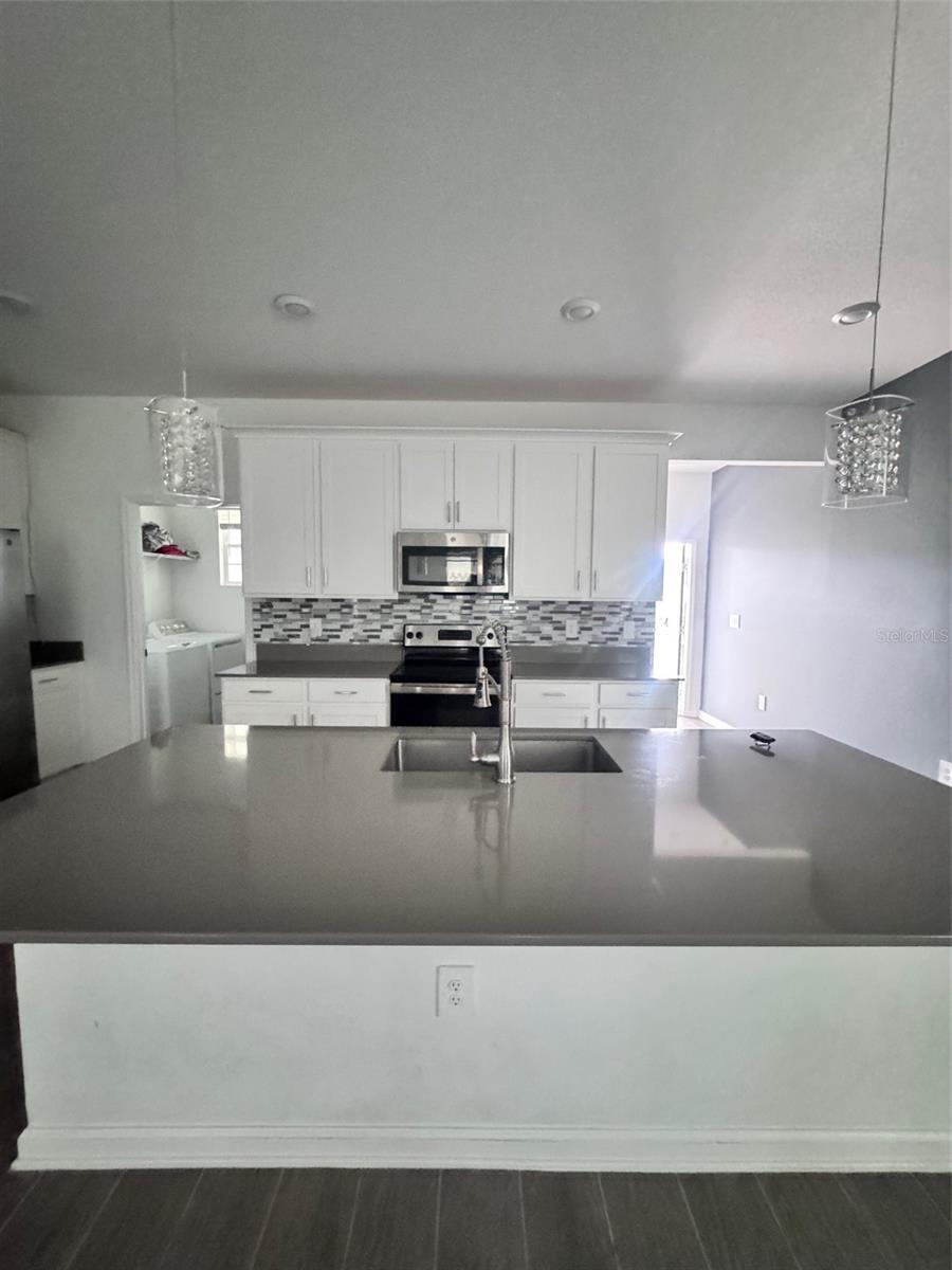 1563 CROSS PRAIRIE PKWY, KISSIMMEE, FL, 34744