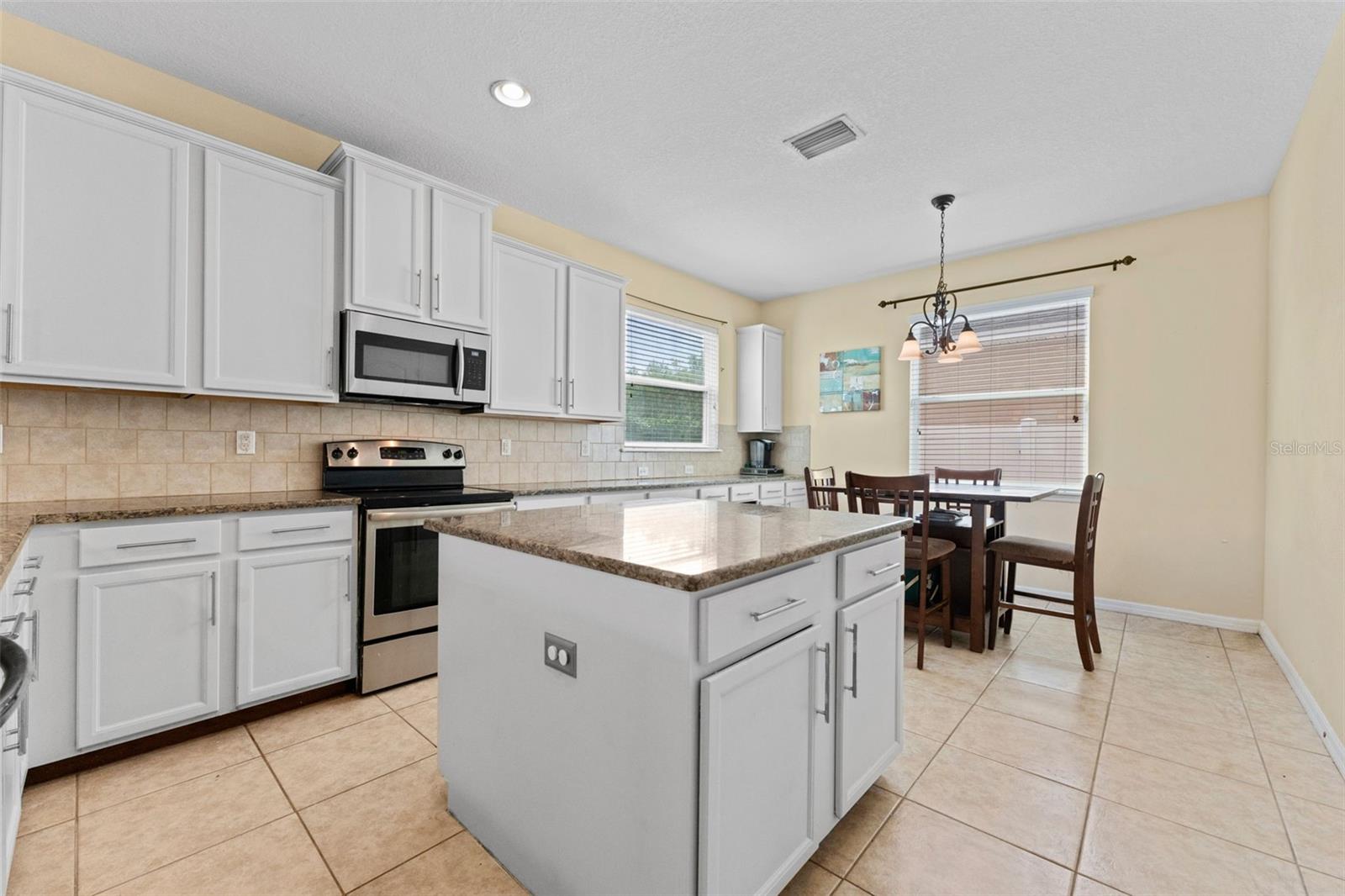 Kitchen with Large Island