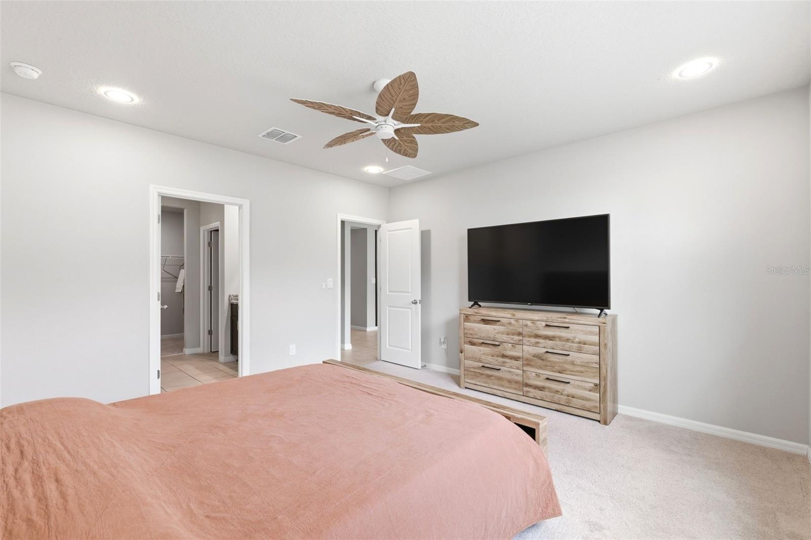 38905 HARLOW ROSE DR, ZEPHYRHILLS, FL, 33540