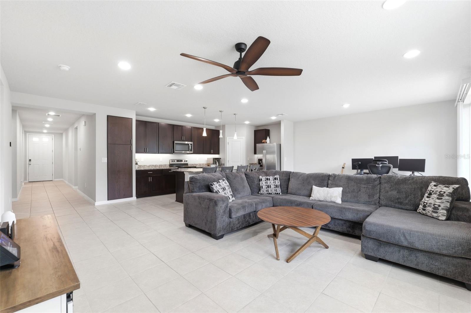 38905 HARLOW ROSE DR, ZEPHYRHILLS, FL, 33540