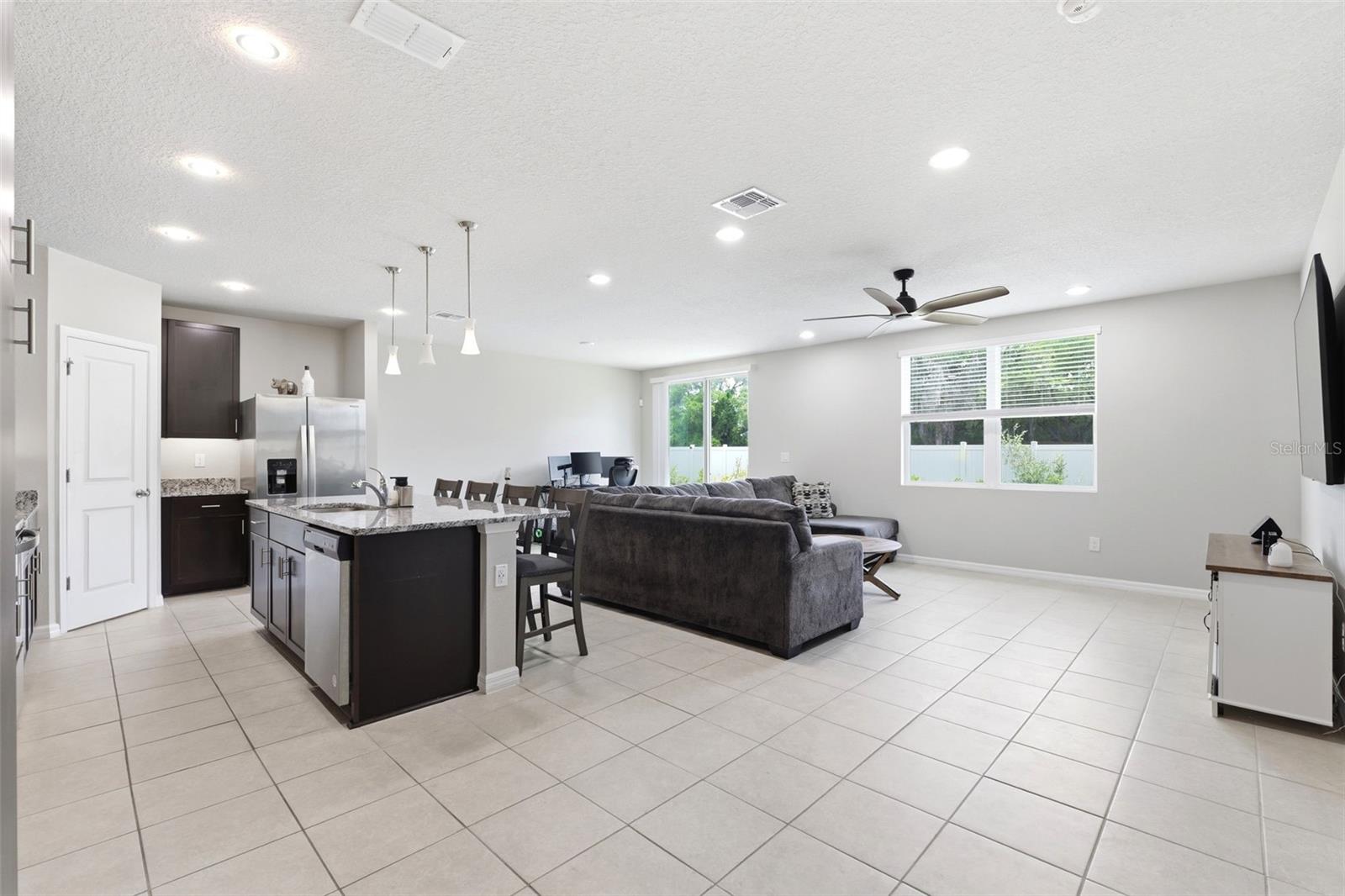 38905 HARLOW ROSE DR, ZEPHYRHILLS, FL, 33540