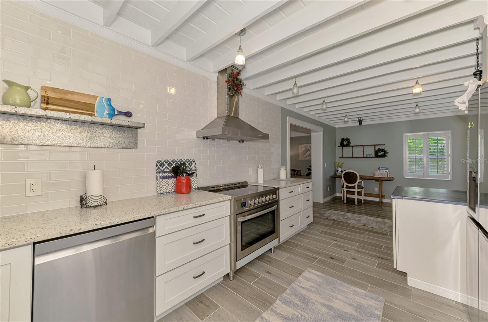 351 OAK ST, ENGLEWOOD, FL, 34223
