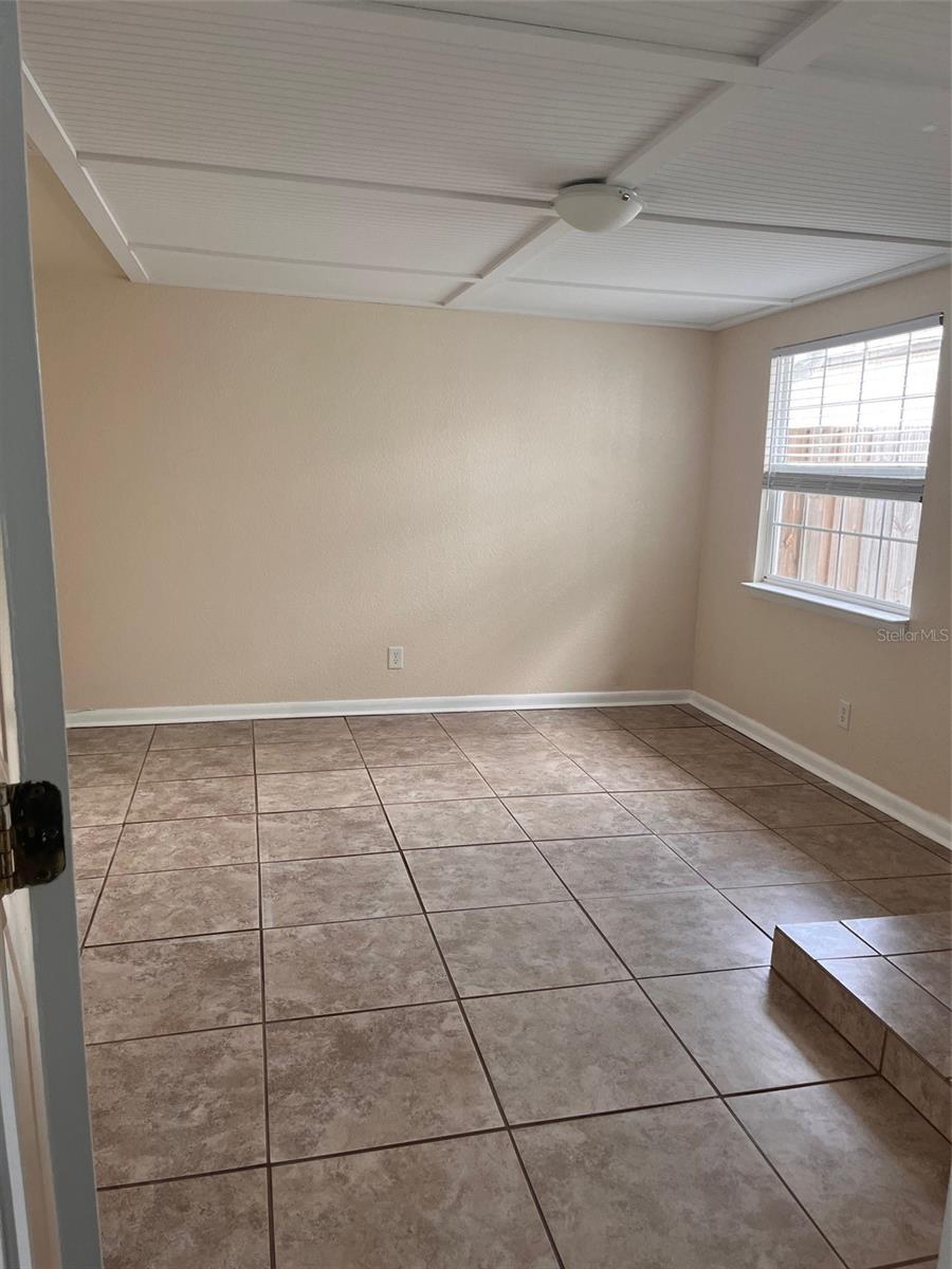 100 ALACHUA DR, WINTER HAVEN, FL, 33884